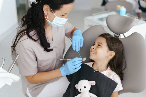 Best Emergency Dentist for Knocked-Out Tooth in Dixon, IL